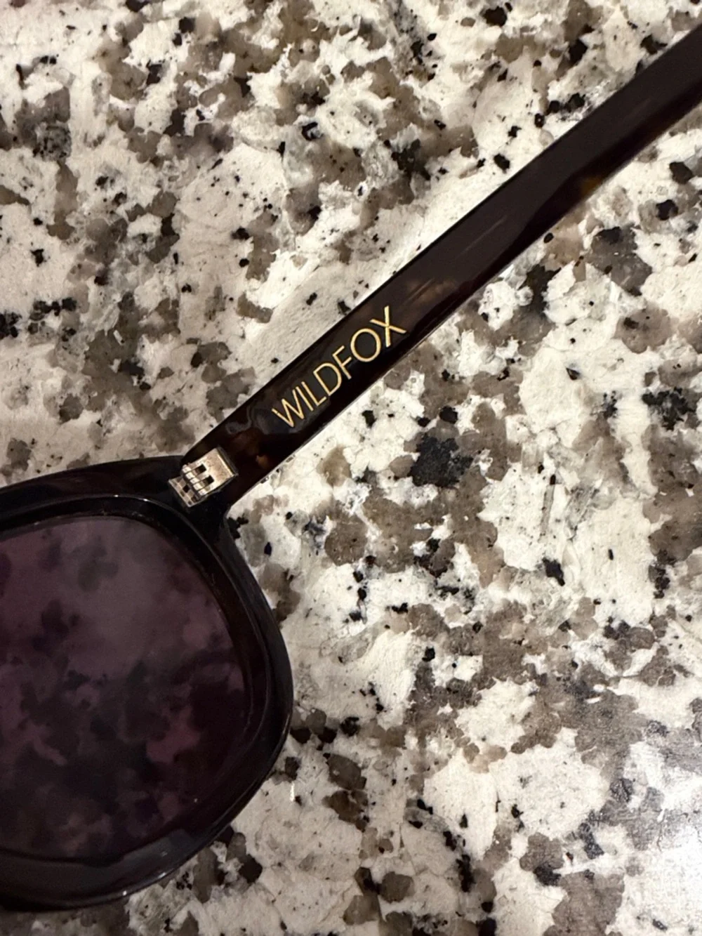 Wildfox sunnies classic fox blue green shades sunglasses